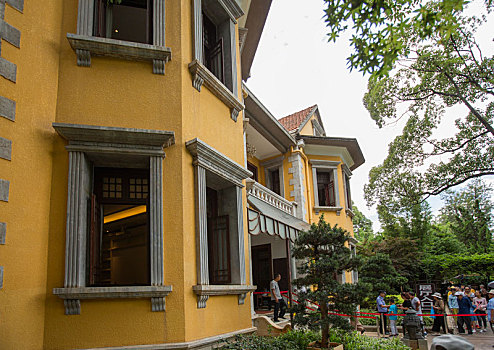 soi cau 68