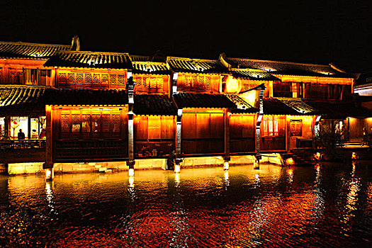 dac biet khung3 ngay