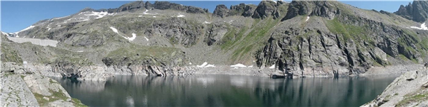 atrungroi