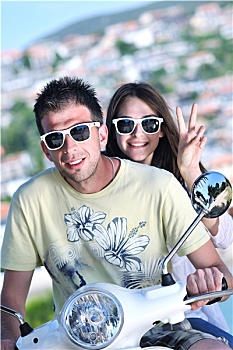 lo de hom nay