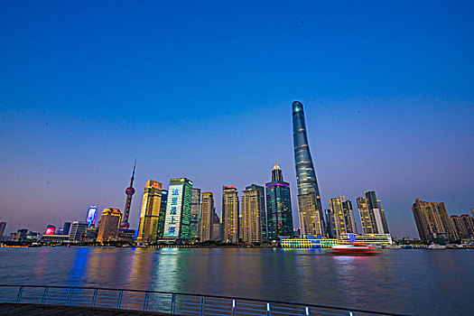 lô gan miền nam