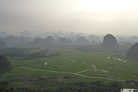 cầu thang xổ số miền bắc