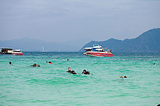 cmd368 co uy tin khong