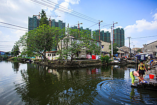 xs thu ba hang tuan