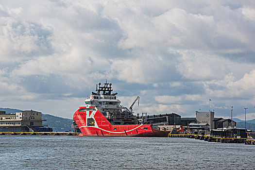 danhlodewin2888