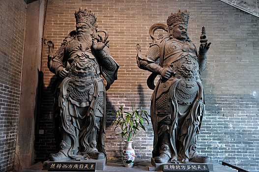 thống kê đặc biệt theo tuần